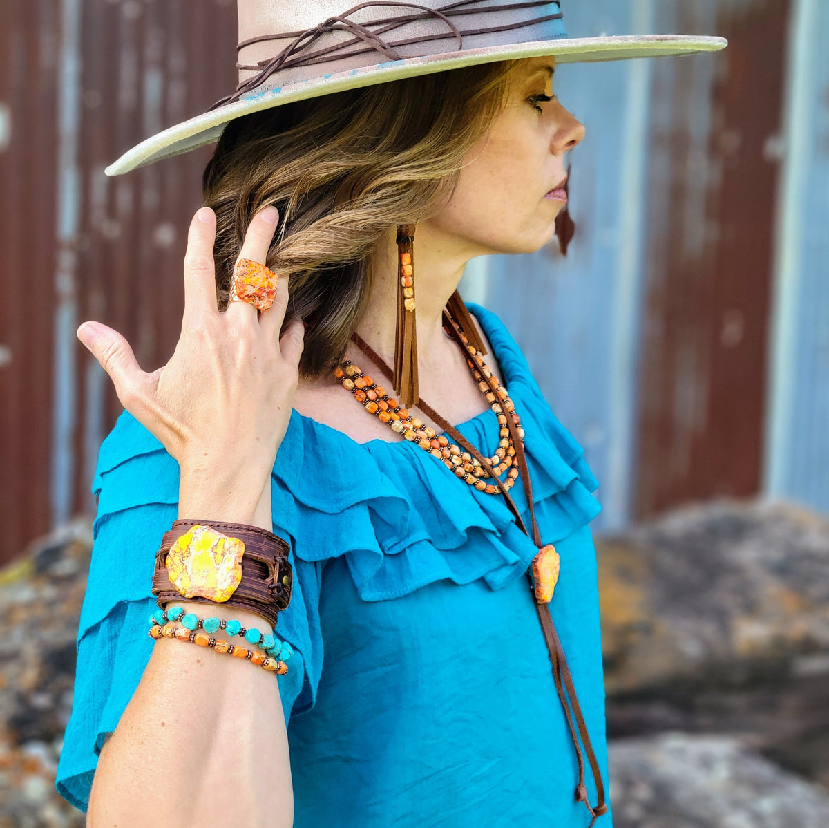 Turquoise and Copper Stretch Beaded Bracelet 812h