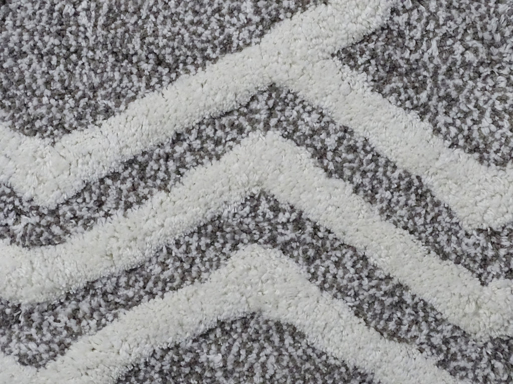 Vibhsa Bath Rug Geometric Pattern in Grey & Ivory