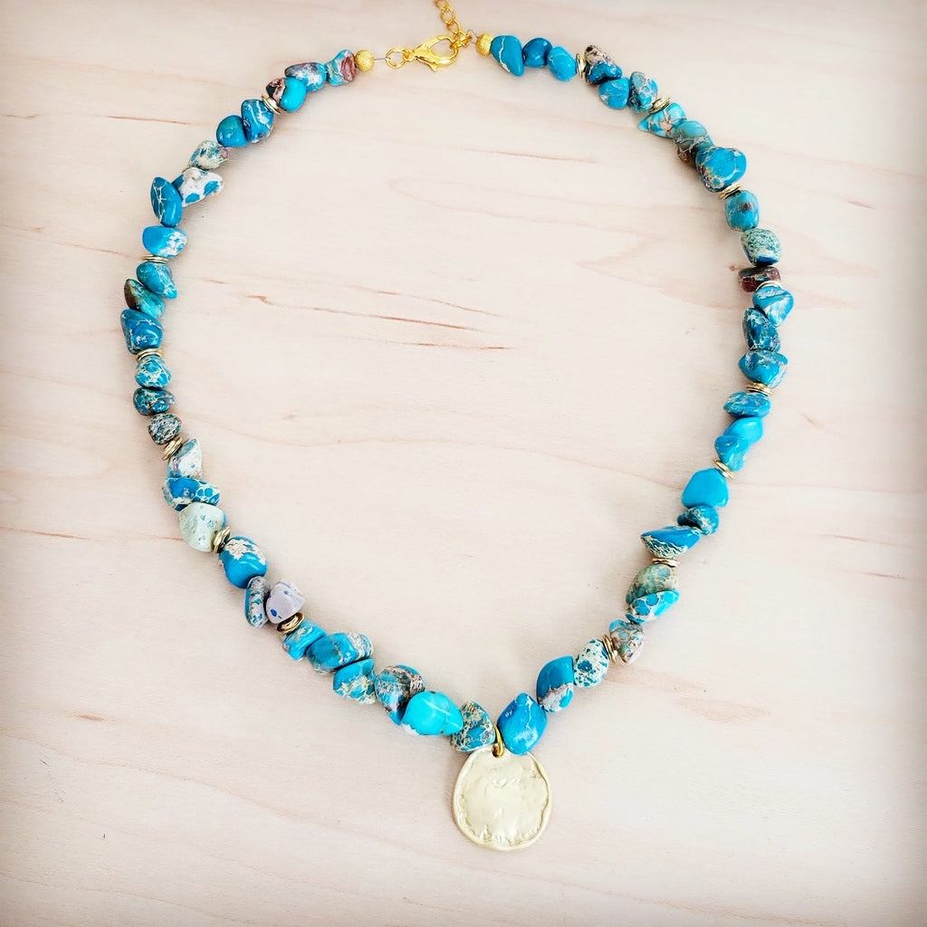 **Regalite Collar Necklace w/ Matte Gold Coin Charm 263k
