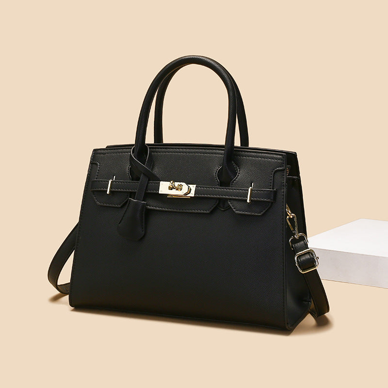 Women's Versatile Fashion Retro Large Capacity Bags