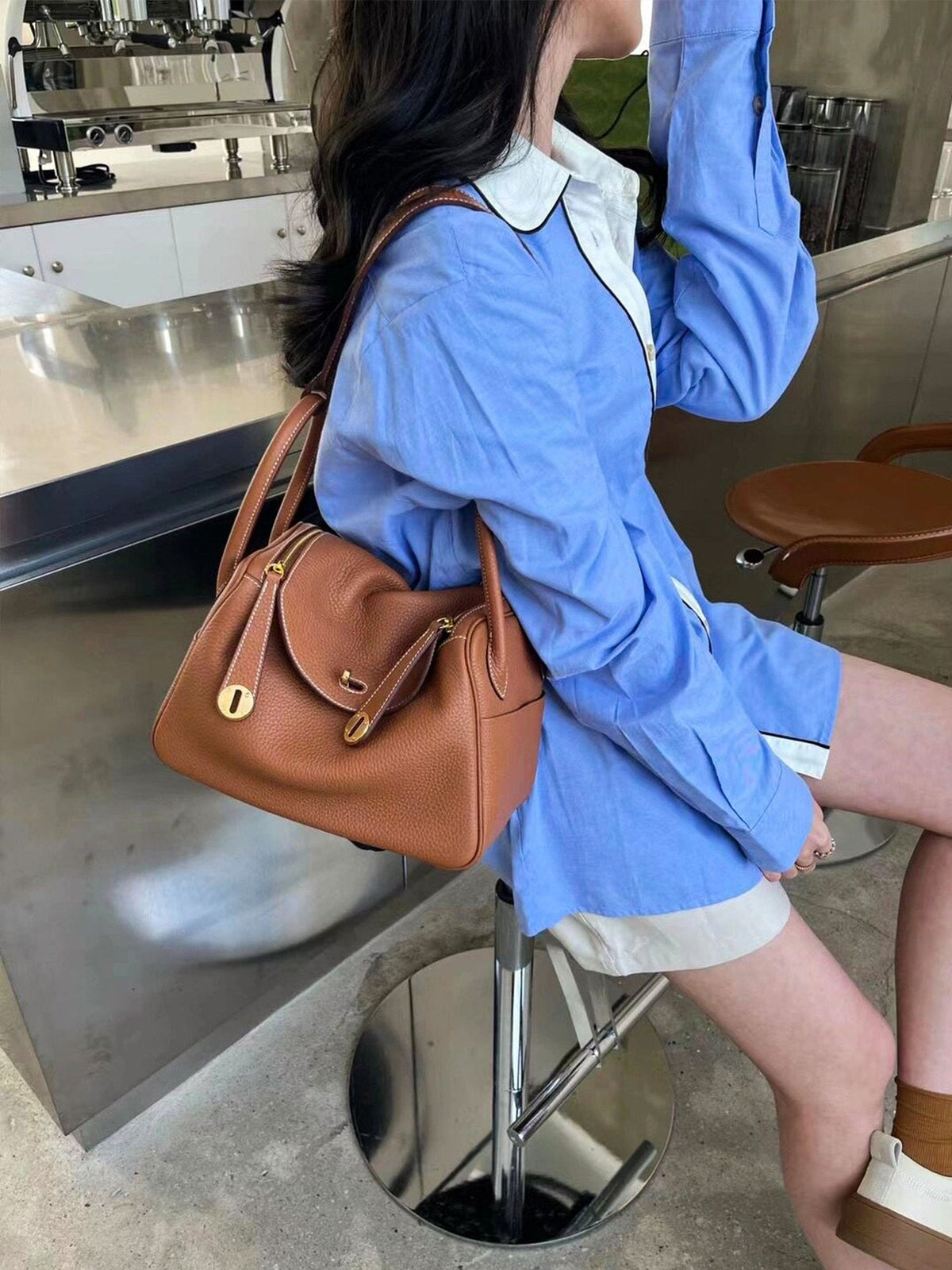 Large Capacity Underarm Lindy Doctor Leather Crossbody Bags