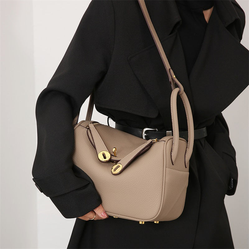 Lindy Pillow Fashion Trendy Portable Doctor Crossbody Bags