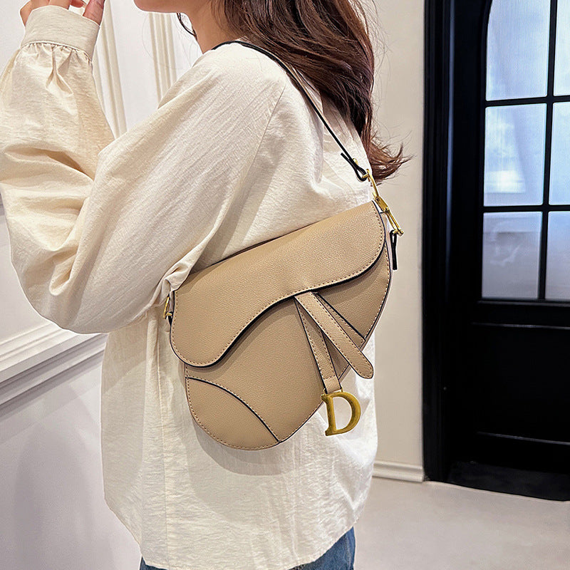 Women's Palm Print Letter Underarm Saddle High Crossbody Bags